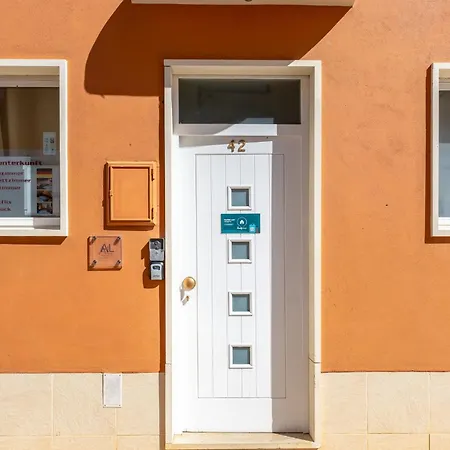 Charming And Comfy 3 Bdr House By Lovelystay * Barao de Sao Joao