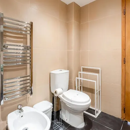 בית נופש Charming And Comfy 3 Bdr House By Lovelystay Barao de Sao Joao