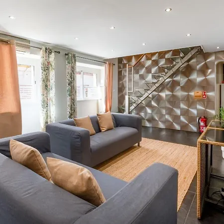 בית נופש Charming And Comfy 3 Bdr House By Lovelystay *
